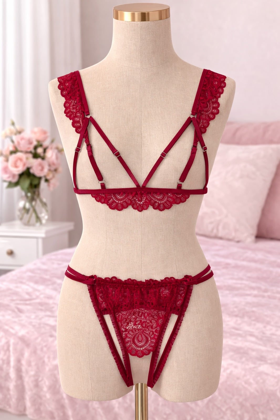 CONJUNTO DE LENCERÍA “RED PASSIONE” ENCAJE ROJO CON TIRANTES AJUSTABLES TALLA M - 1