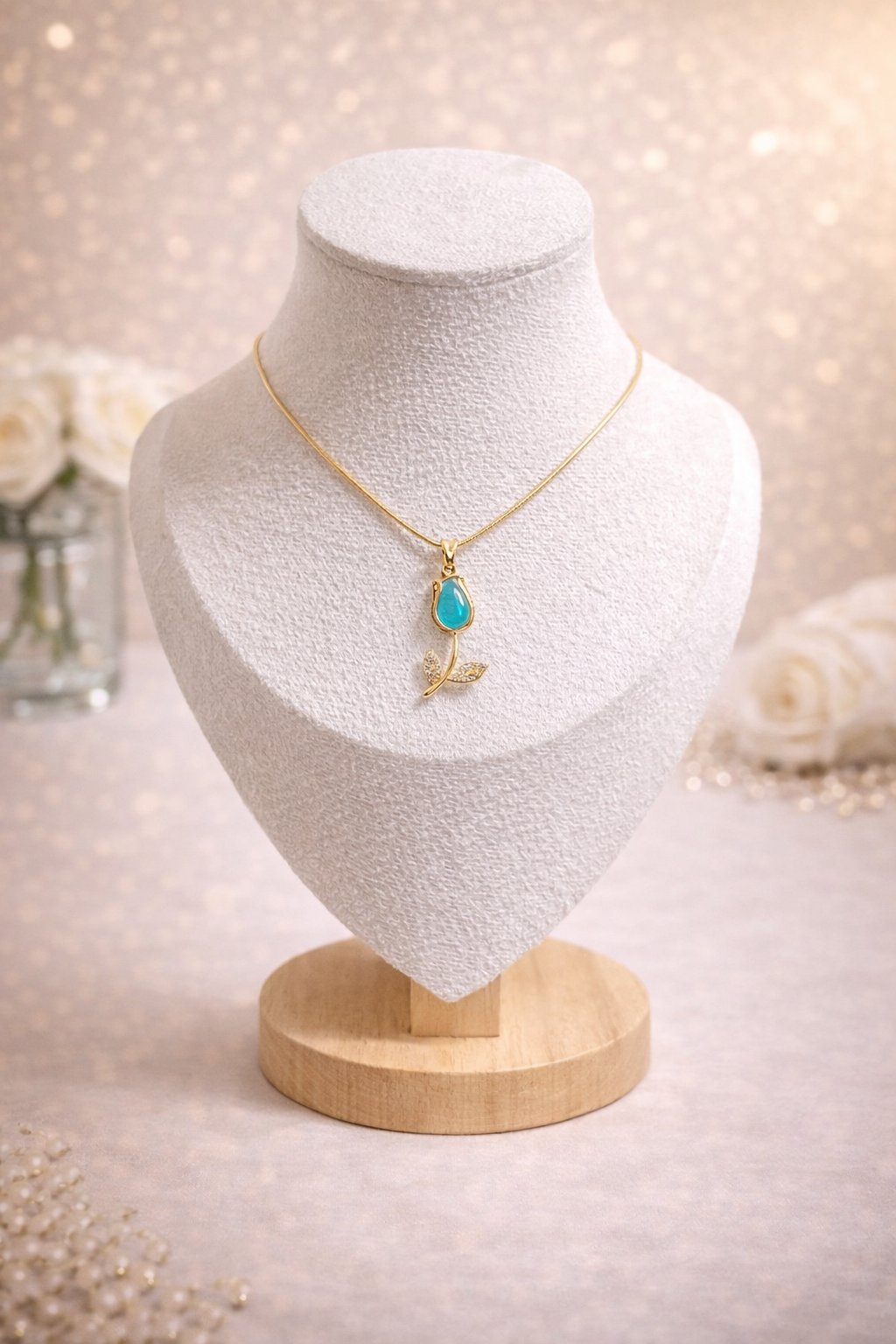 COLLAR TULIPÁN CELESTE EN ACERO INOXIDABLE CON CRISTALES - 4