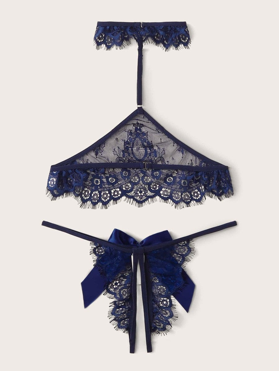 CONJUNTO DE LENCERÍA “MIDNIGHT LACE”  ENCAJE AZUL MARINO CON LAZO DE SATÉN - 2