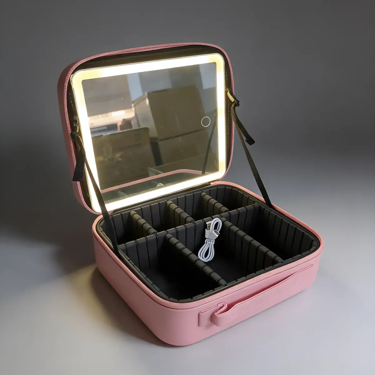MALETIN DE MAQUILLAJE CON ESPEJO LED - 2