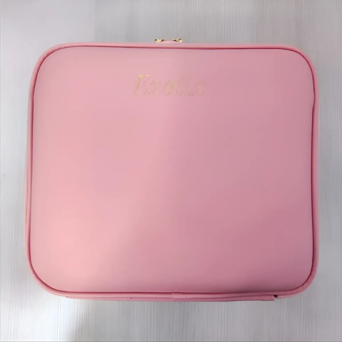 MALETIN DE MAQUILLAJE CON ESPEJO LED - 6