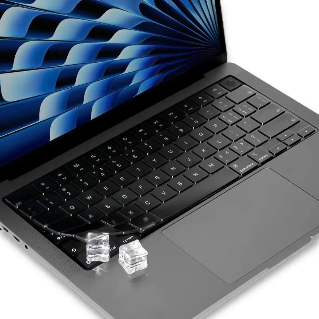 PROTECTOR DE TECLADO INGLÉS PARA MACBOOK NEO 13 (2026) A3404 - 4