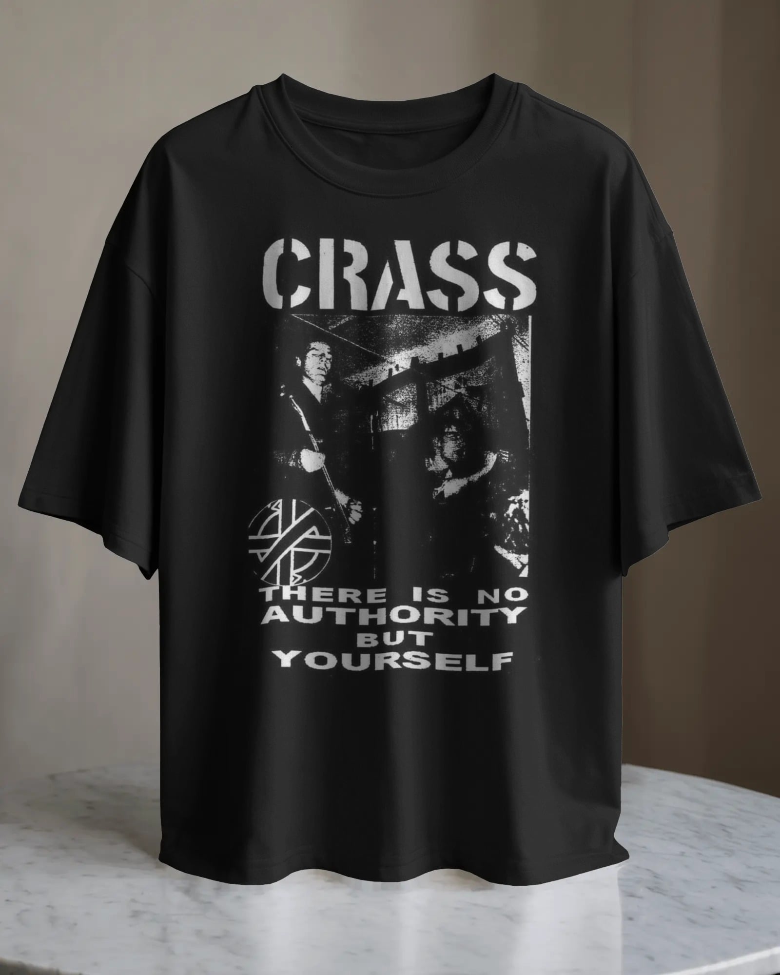 POLO OVERSIZE BANDA DE PUNK CRASS 006 - 1