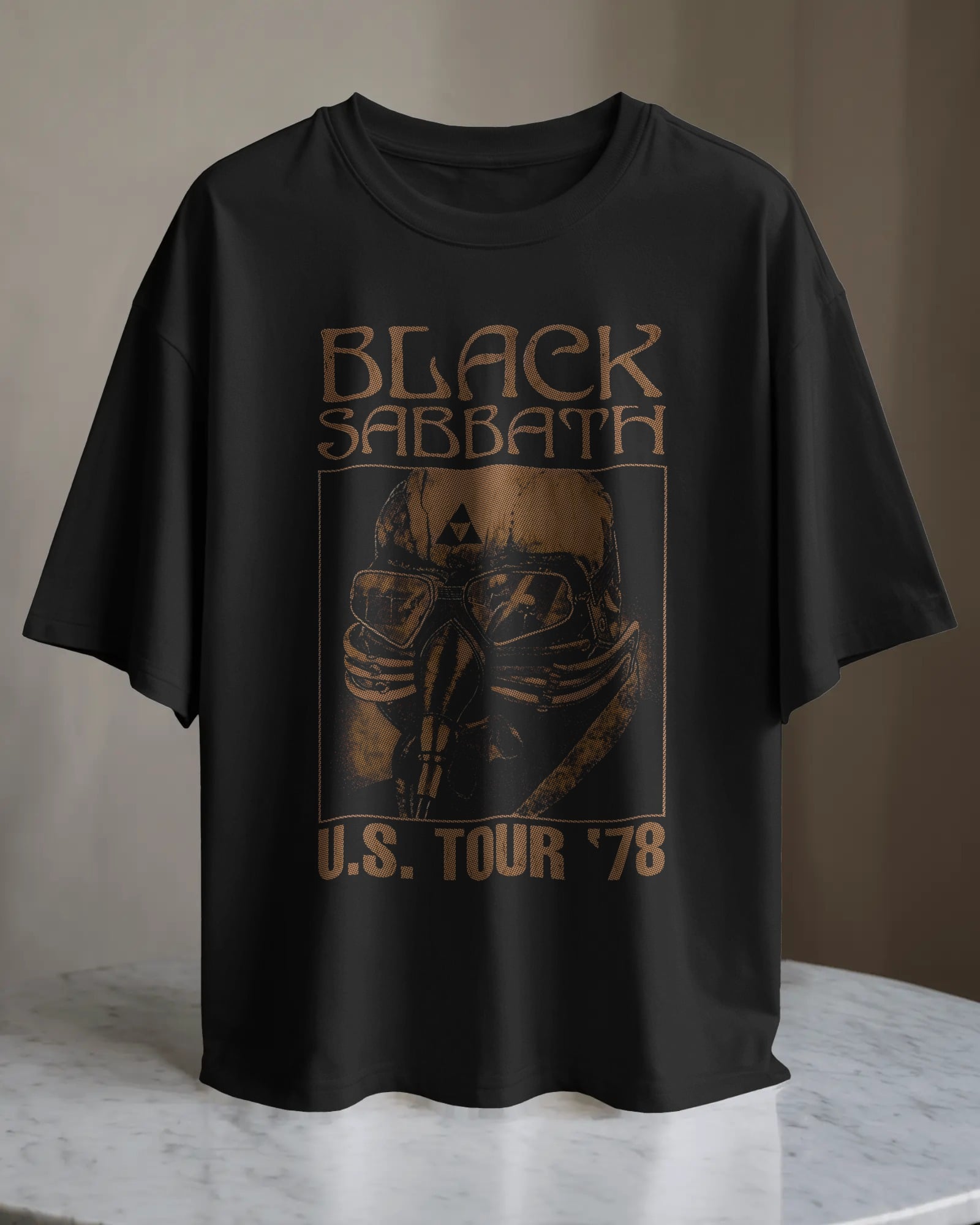 POLO OVERSIZE BANDA DE METAL BLACK SABBATH 004 - 1