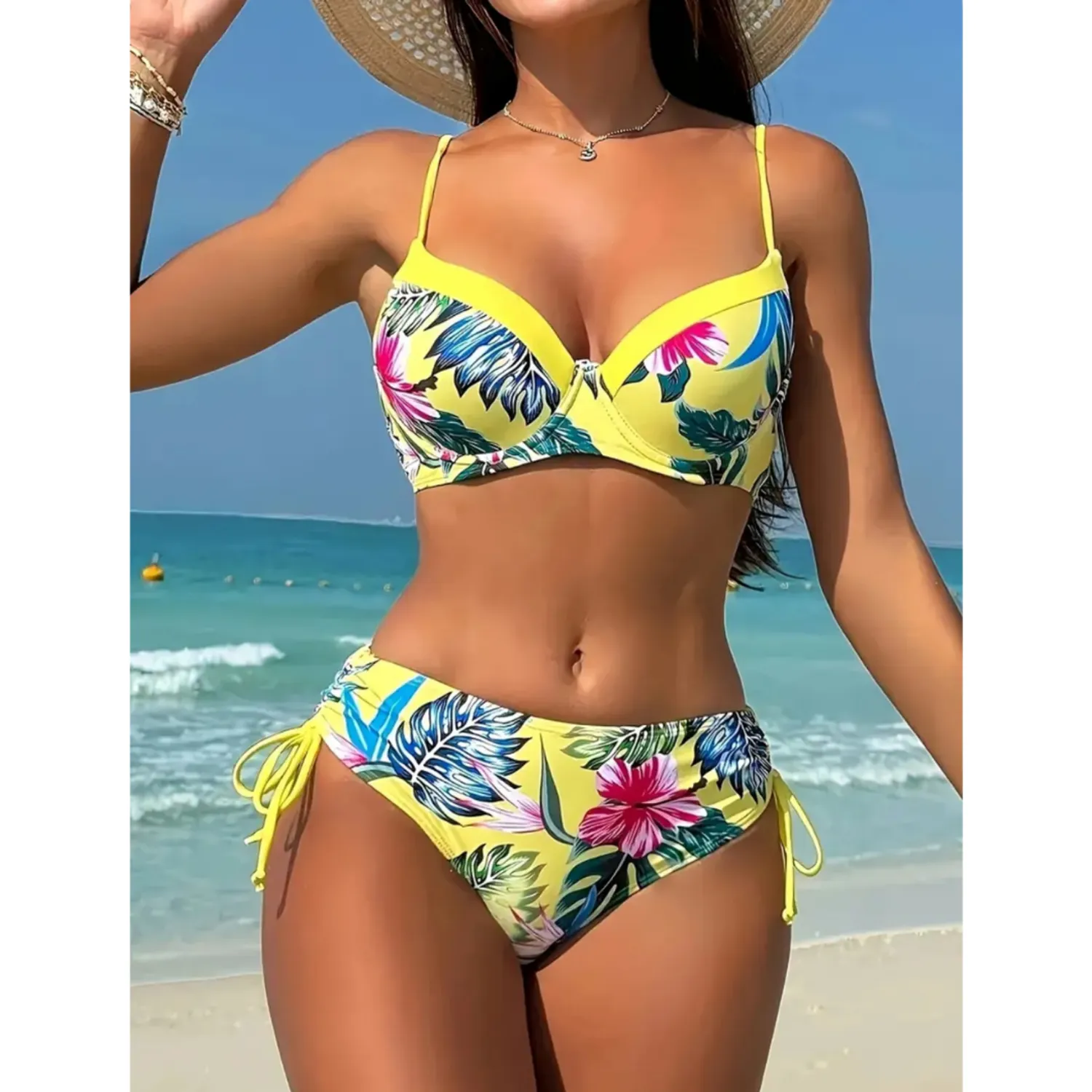 PUERTO MELÓN | BIKINI AMARILLO CON COPA Y ARO - INCLUYE FORRO INTERNO - 1