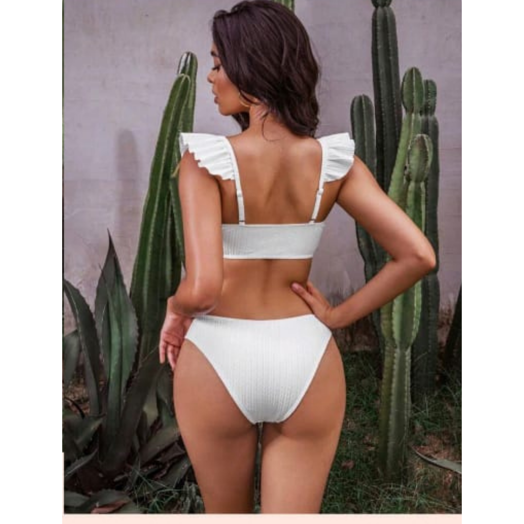 PUERTO MELÓN | BIKINI BLANCO CON COPA Y FORRO INTERNO - 2