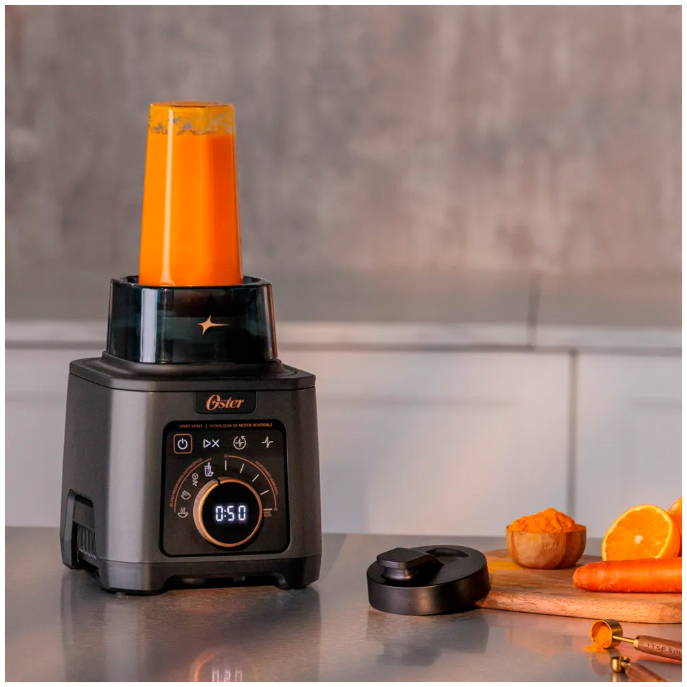 LICUADORA PROFESIONAL BLSTXT-XG TITAN OSTER 4 PROGRAMAS 5 VELOCIDADES - 7
