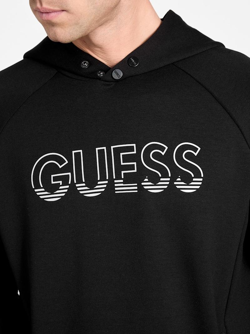 POLERA GUESS GABRIEL SCUBA HOODIE HOMBRE LOGOTIPO FRONTAL NEGRO BOLSILLO CANGURO - 2