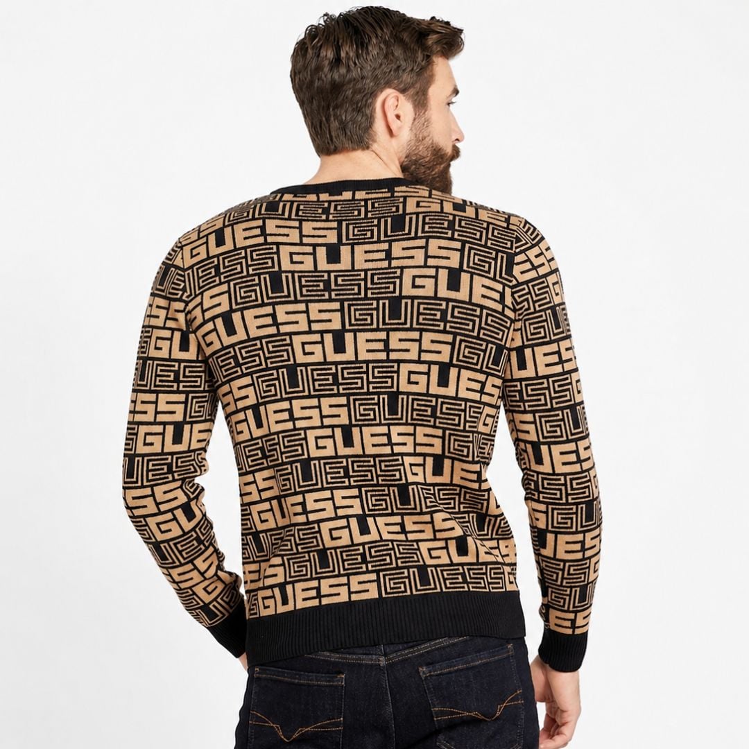 CHOMPA GUESS HOMBRE PACO LOGO MONOGRAMA REGULAR FIT CASUAL - 2