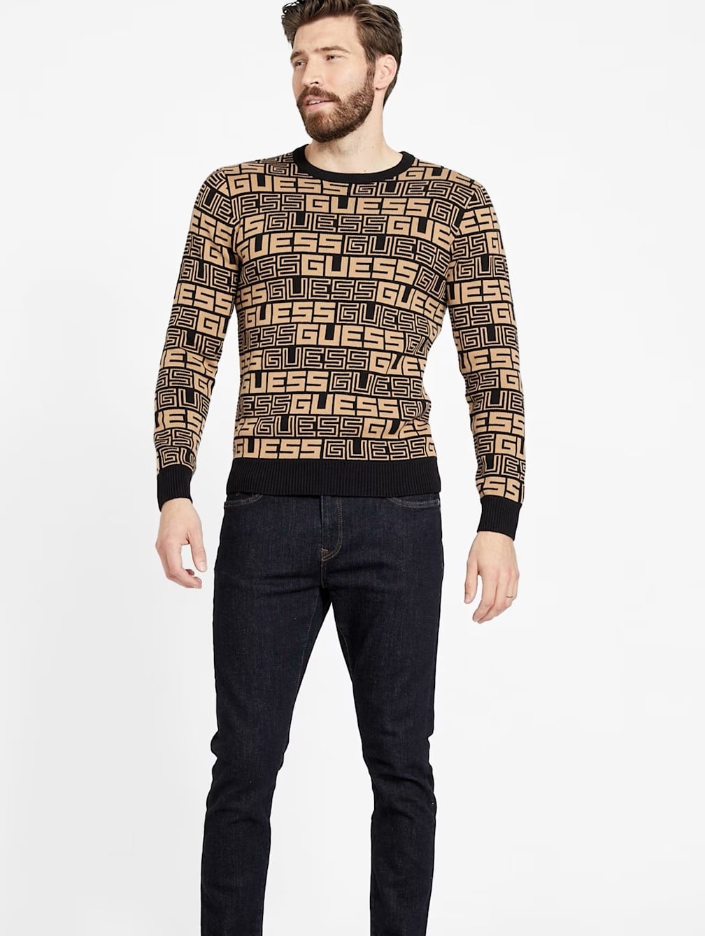 CHOMPA GUESS HOMBRE PACO LOGO MONOGRAMA REGULAR FIT CASUAL - 4