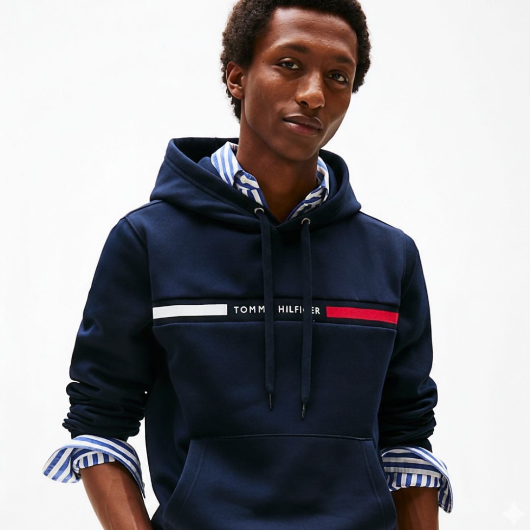 POLERA TOMMY HILFIGER HOMBRE FLAG STRIPE HOODIE AZUL CON CAPUCHA REGULAR FIT - 1