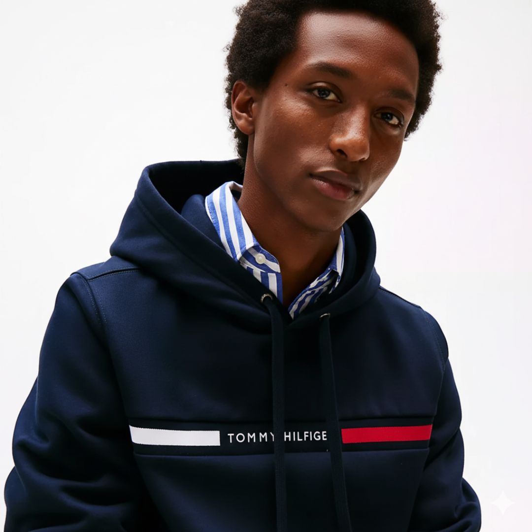 POLERA TOMMY HILFIGER HOMBRE FLAG STRIPE HOODIE AZUL CON CAPUCHA REGULAR FIT - 3