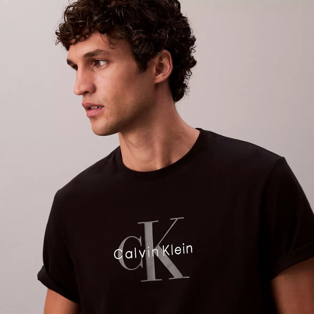 POLO CALVIN KLEIN HOMBRE LOGO CK NEGRO MONOGRAMA REGULAR FIT - 4