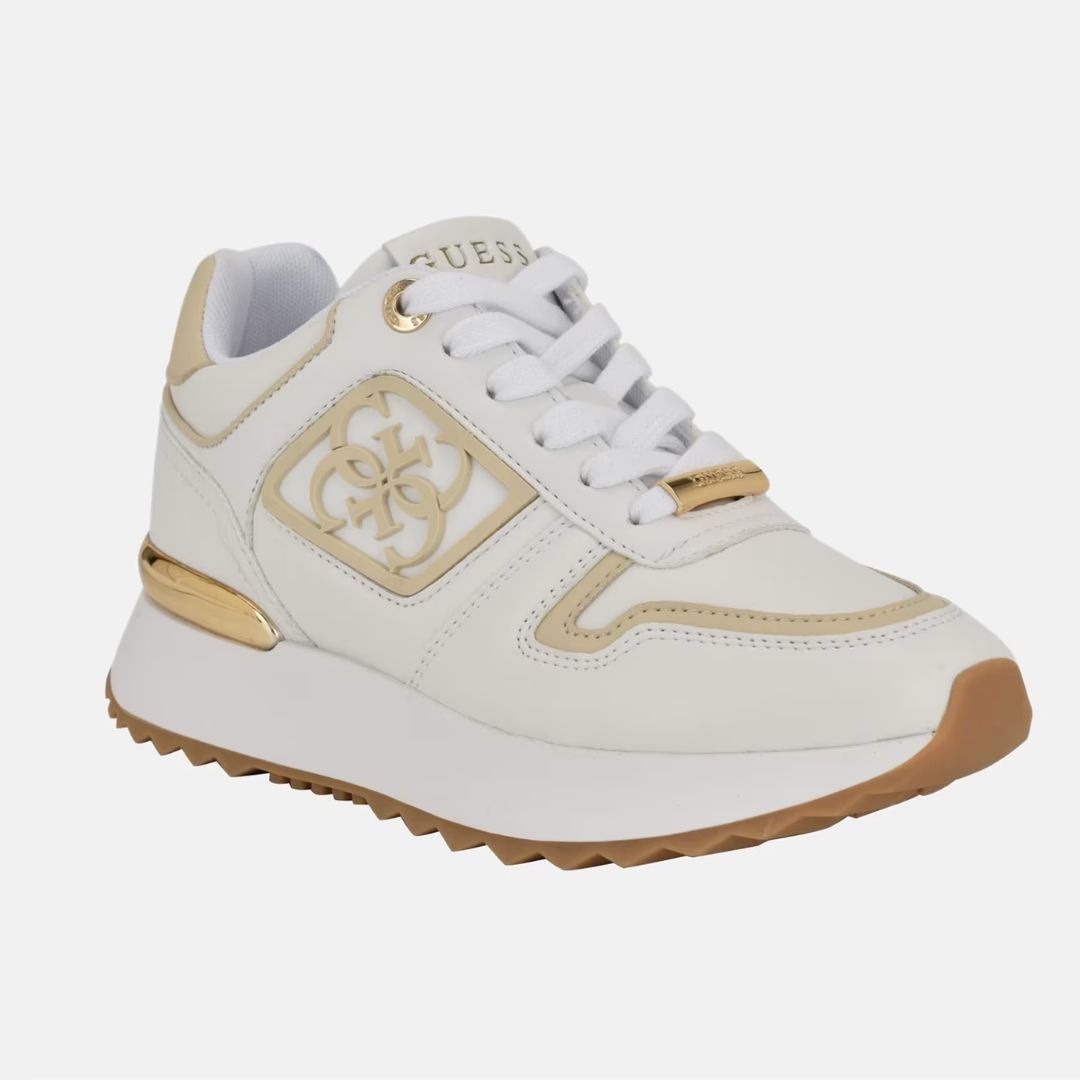 ZAPATILLAS GUESS MUJER KOYAA BLANCO LOGO QUATTRO G DORADO URBANAS - 1