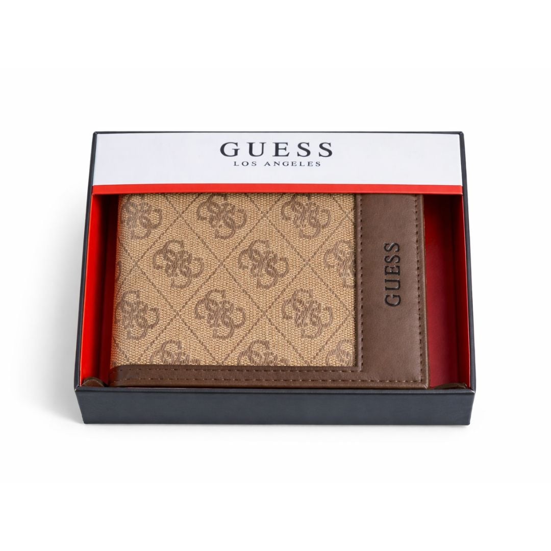 BILLETERA GUESS HOMBRE TRIFOLD MARRÓN LOGO MONOGRAMA COMPACTA CON CAJA DE REGALO - 3