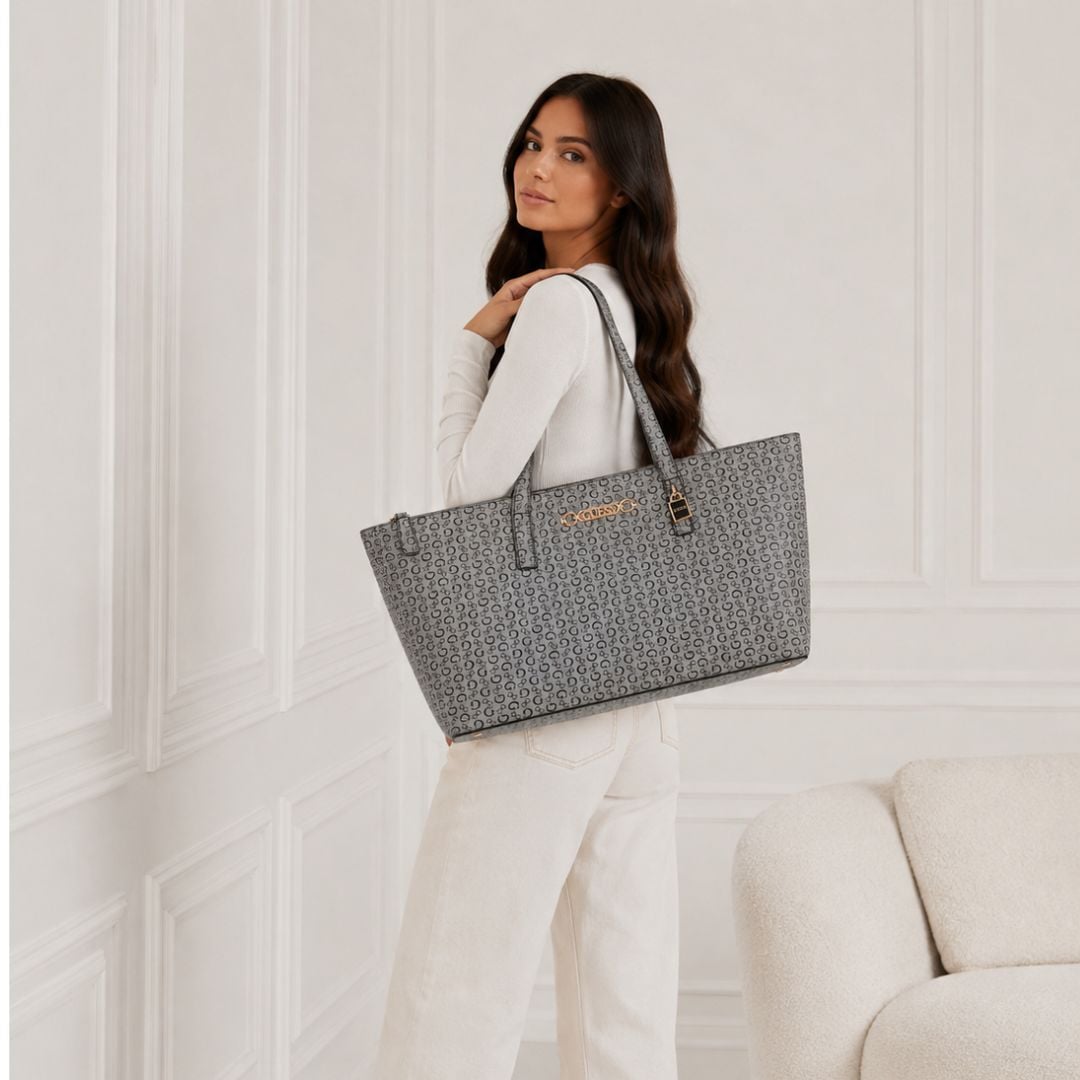 CARTERA TOTE GUESS MUJER AKOYA LOGO CARRYALL NEGRO MONOGRAMA - 5