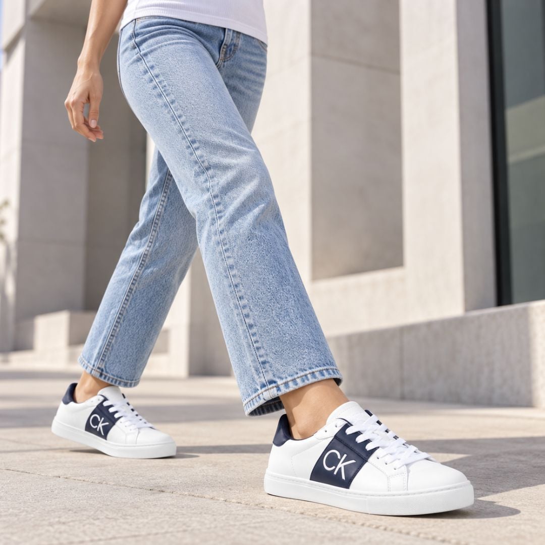 ZAPATILLAS CALVIN KLEIN MUJER GWENA BLANCO/AZUL LOGOTIPO CK POSTERIOR Y LATERAL - 6