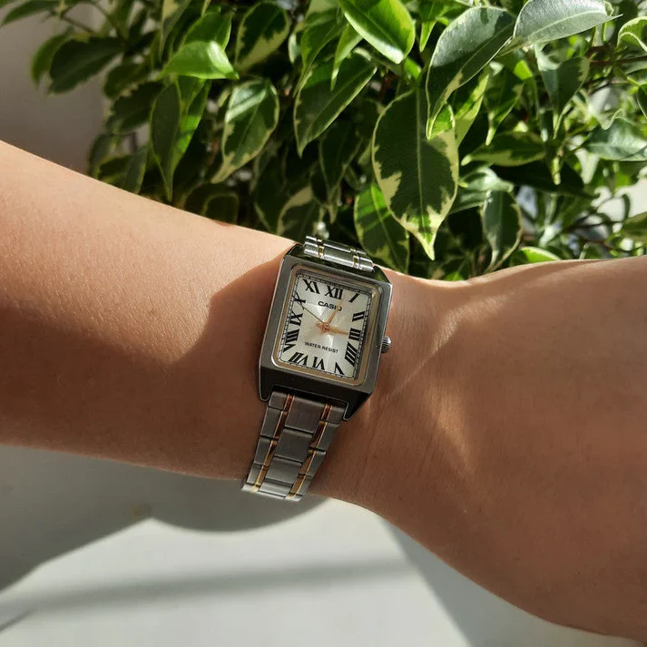 LTP-V007 | RELOJ CASIO PARA MUJER DE ACERO DORADO/PLATEADO | CAS-167 - 3