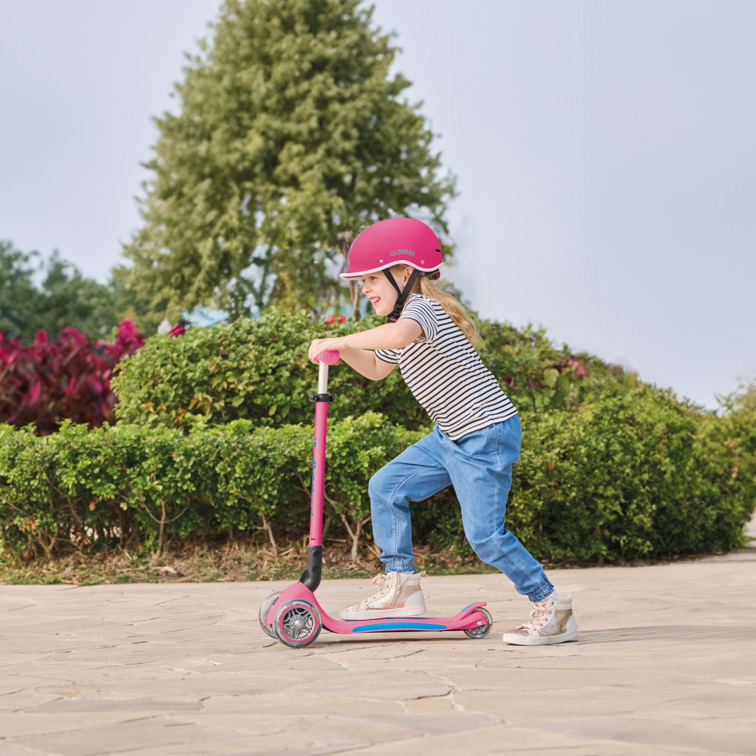 SCOOTER GLOBBER ELITE LED FUCSIA - 6