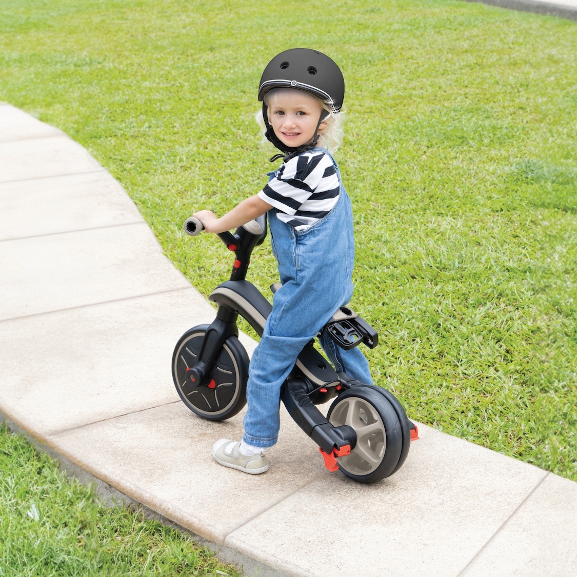 TRICICLO GLOBBER EXPLORER TRIKE 4 EN 1 CELESTE - 9