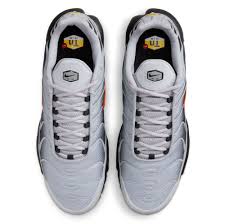 ZAPATILLA NIKE AIR MAX PLUS - DM0032 011 - 5