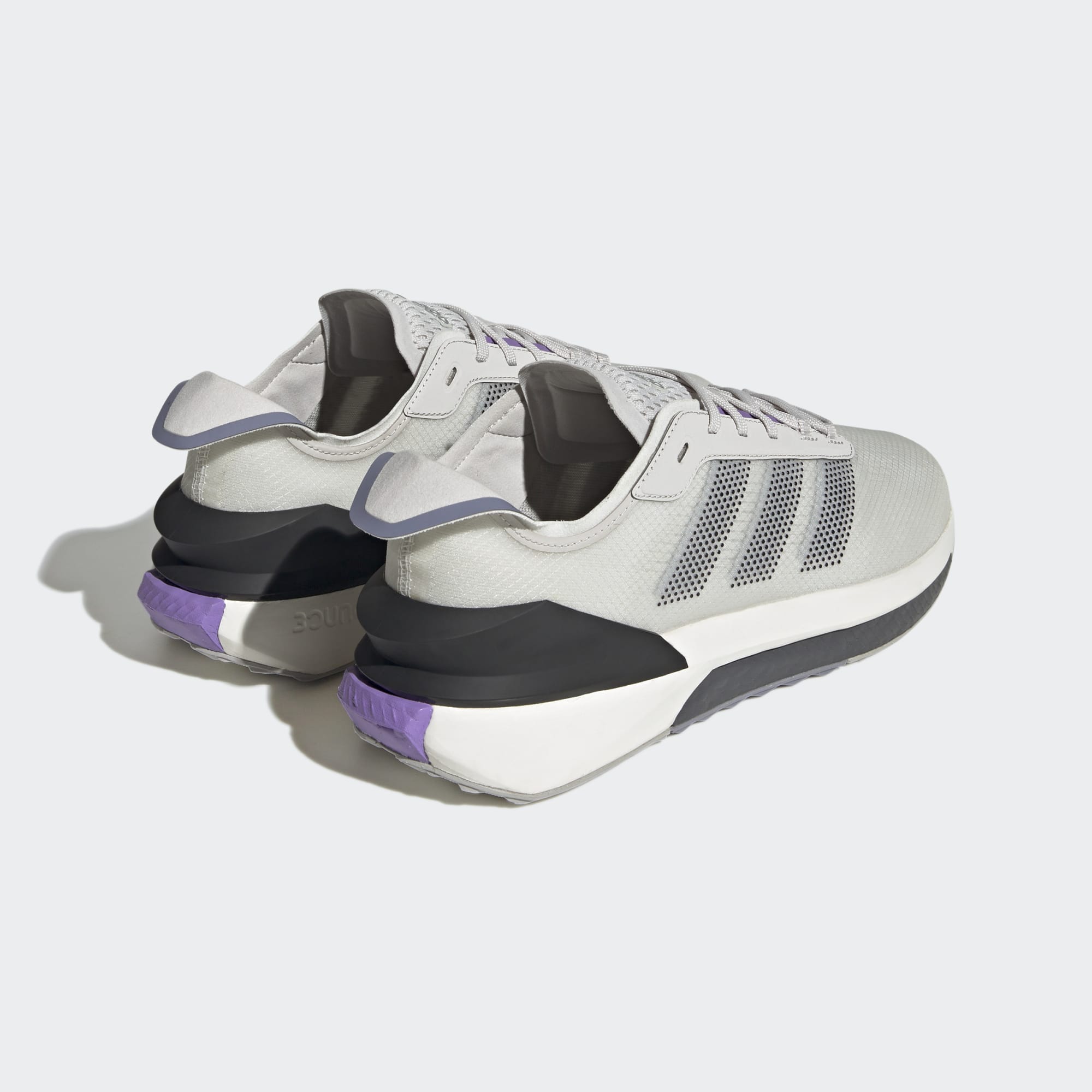 ZAPATILLA ADIDAS AVRYN ID9422_A