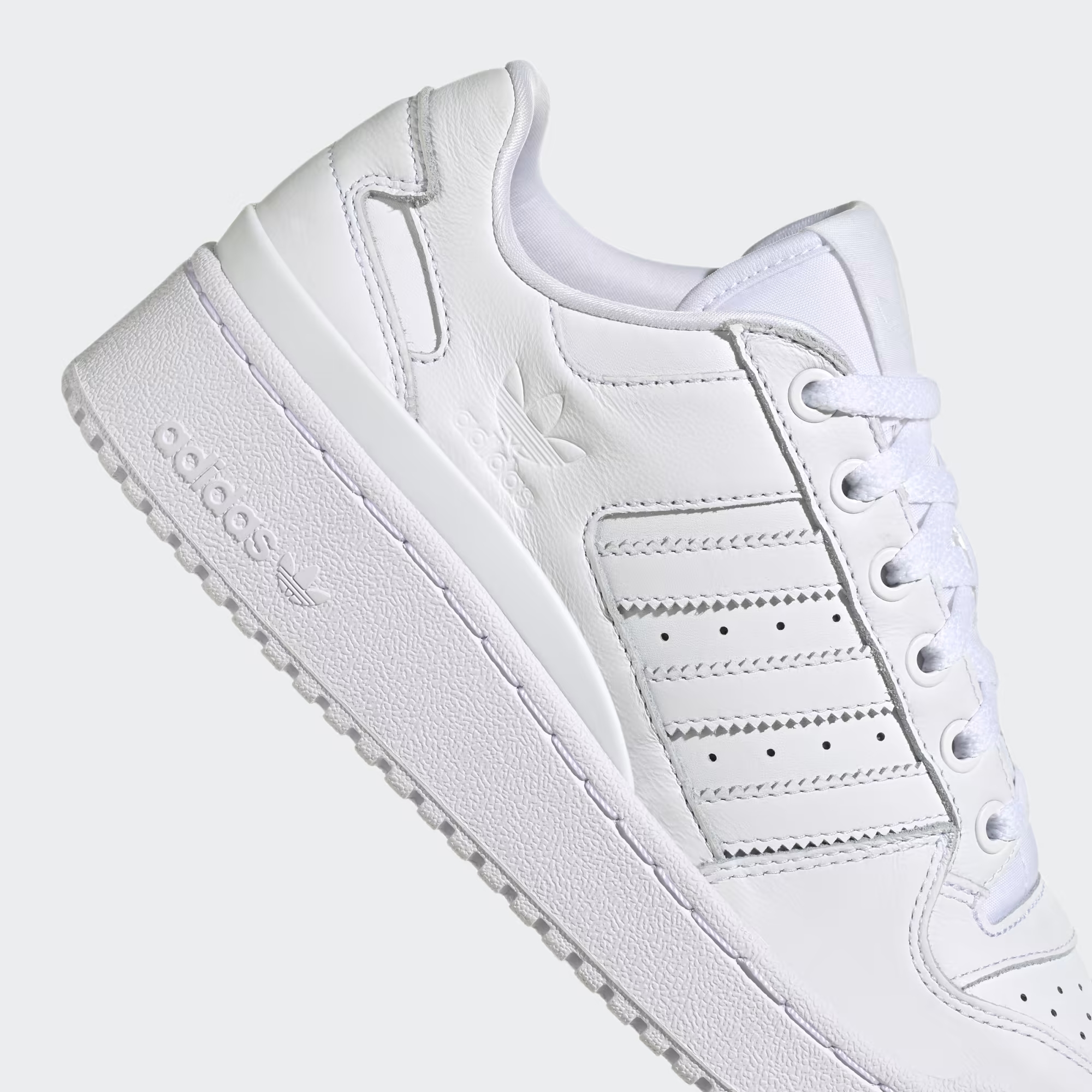 ZAPATILLAS FORUM BOLD STRIPES_ID6843_A - 8