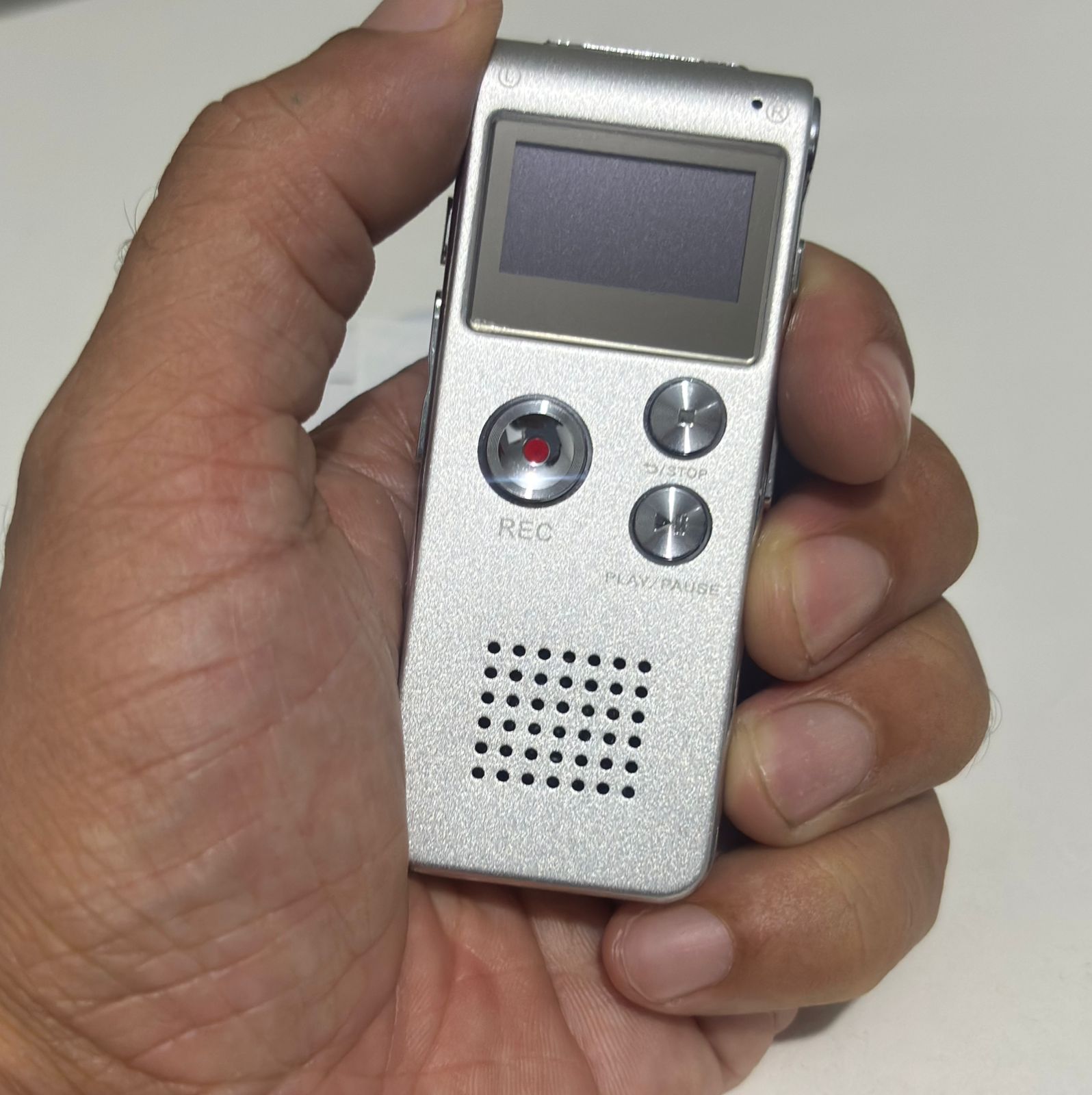 GRABADORA DE VOZ 8 GB PROFESIONAL COLOR PLATA - 2