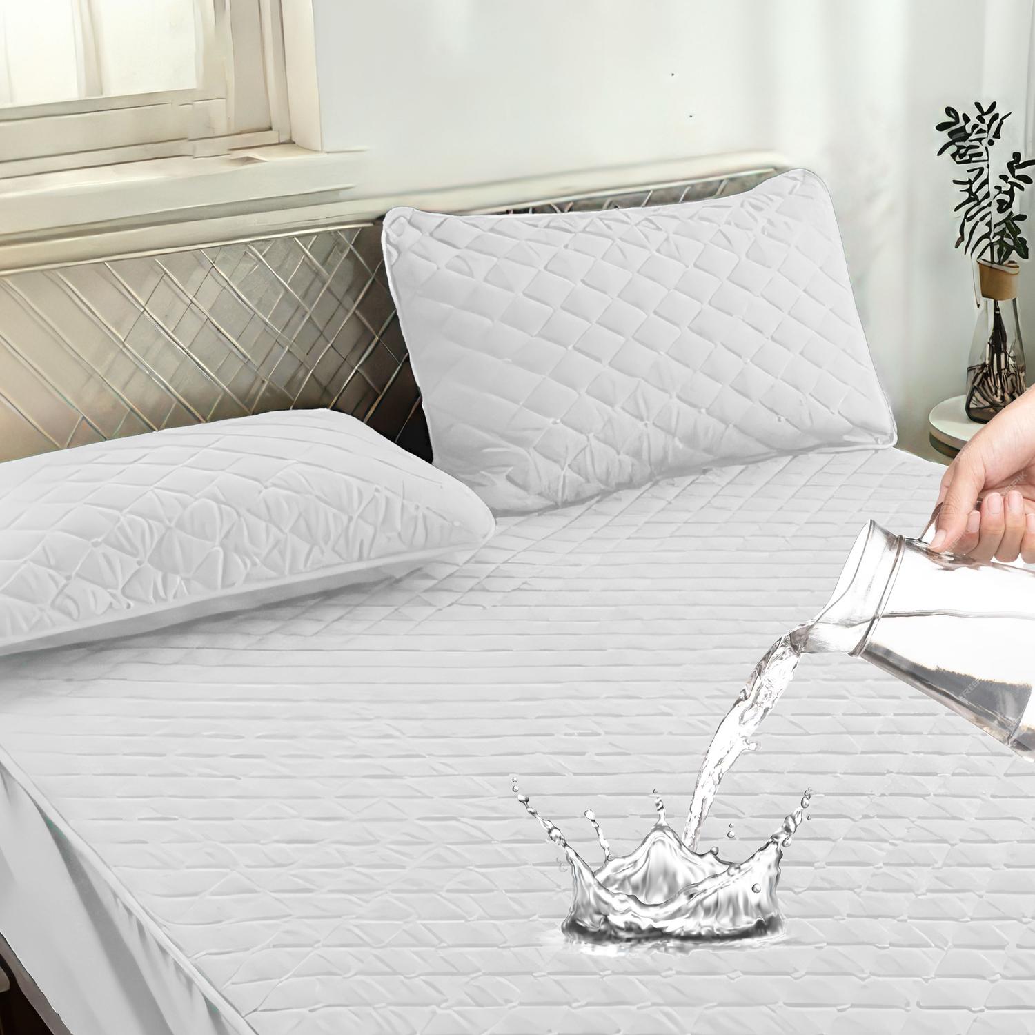 CUBRE COLCHON IMPERMEABLE 2 PLAZAS + FUNDAS OKAERI LISO - 1