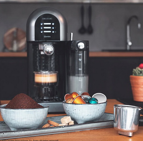 CAFETERA SEMIAUTOMÁTICA CUMBIA POWER INSTANT-CCINO 20 CHIC SERIE NERA - 4