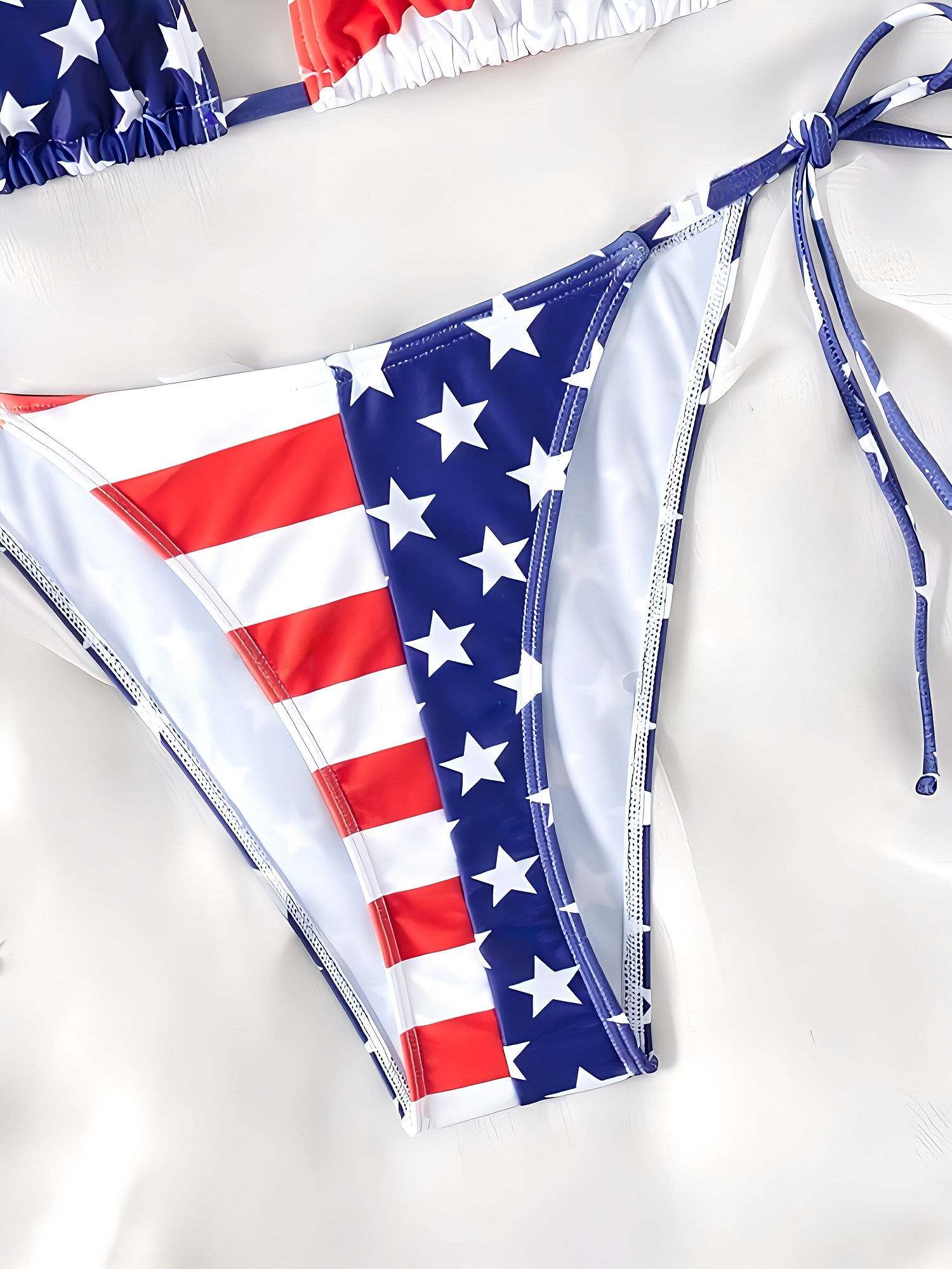 BIKINI LOLITAS ESTAMPADO DE BANDERA - 4