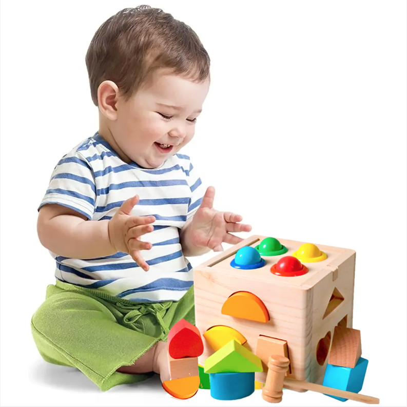 CUBO CON MARTILLO Y ENCAJES MONTESSORI - 1