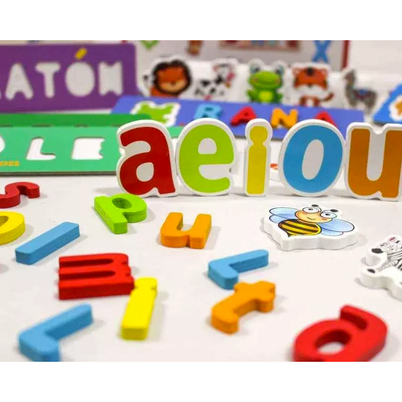 JUEGO DE LETRAS 3D FORMACION DE PALABRAS CON ENCAJE - 2