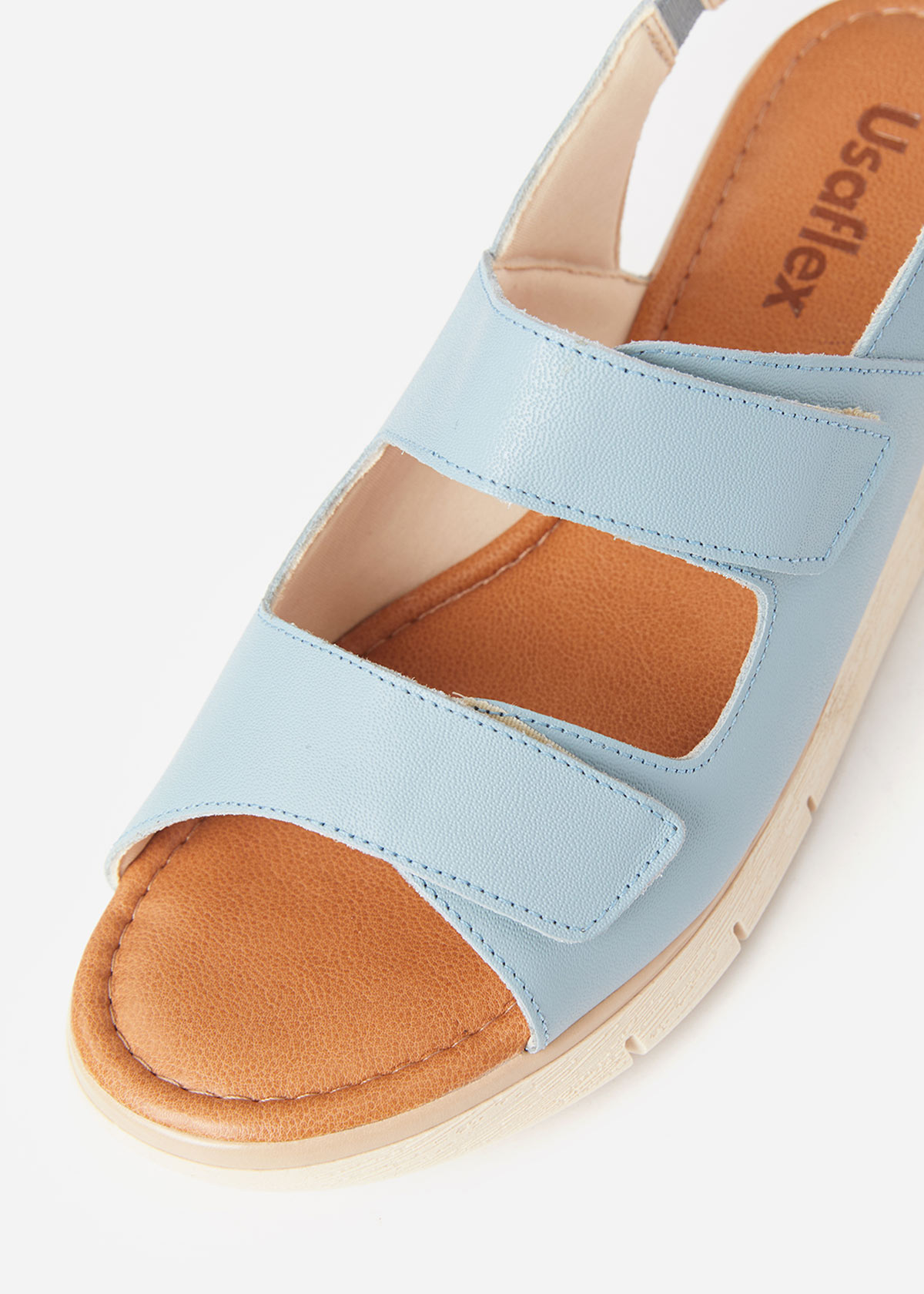 SANDALIAS MUJER USAFLEX CUERO CELESTE TACÓN PLATAFORMA CON CIERRE FLEXIBLE USA AD1908CEL - 4