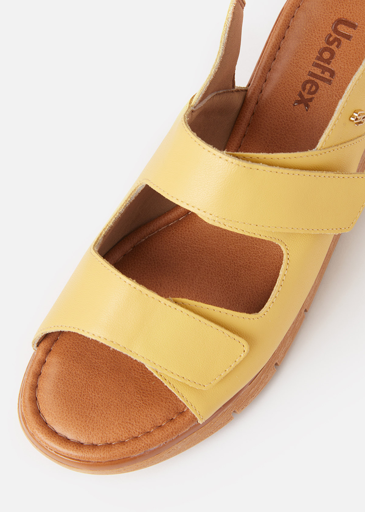 SANDALIAS MUJER USAFLEX CUERO AMARILLO TACÓN PLATAFORMA CON CIERRE FLEXIBLE MANGO USA AD1908MAN - 4