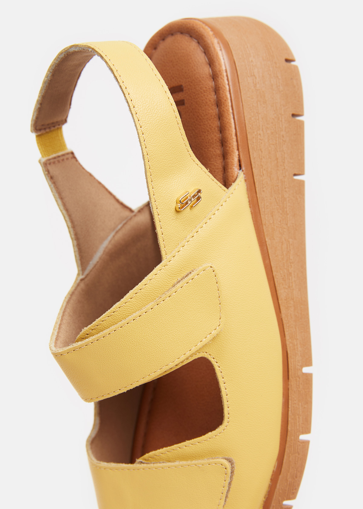 SANDALIAS MUJER USAFLEX CUERO AMARILLO TACÓN PLATAFORMA CON CIERRE FLEXIBLE MANGO USA AD1908MAN - 5