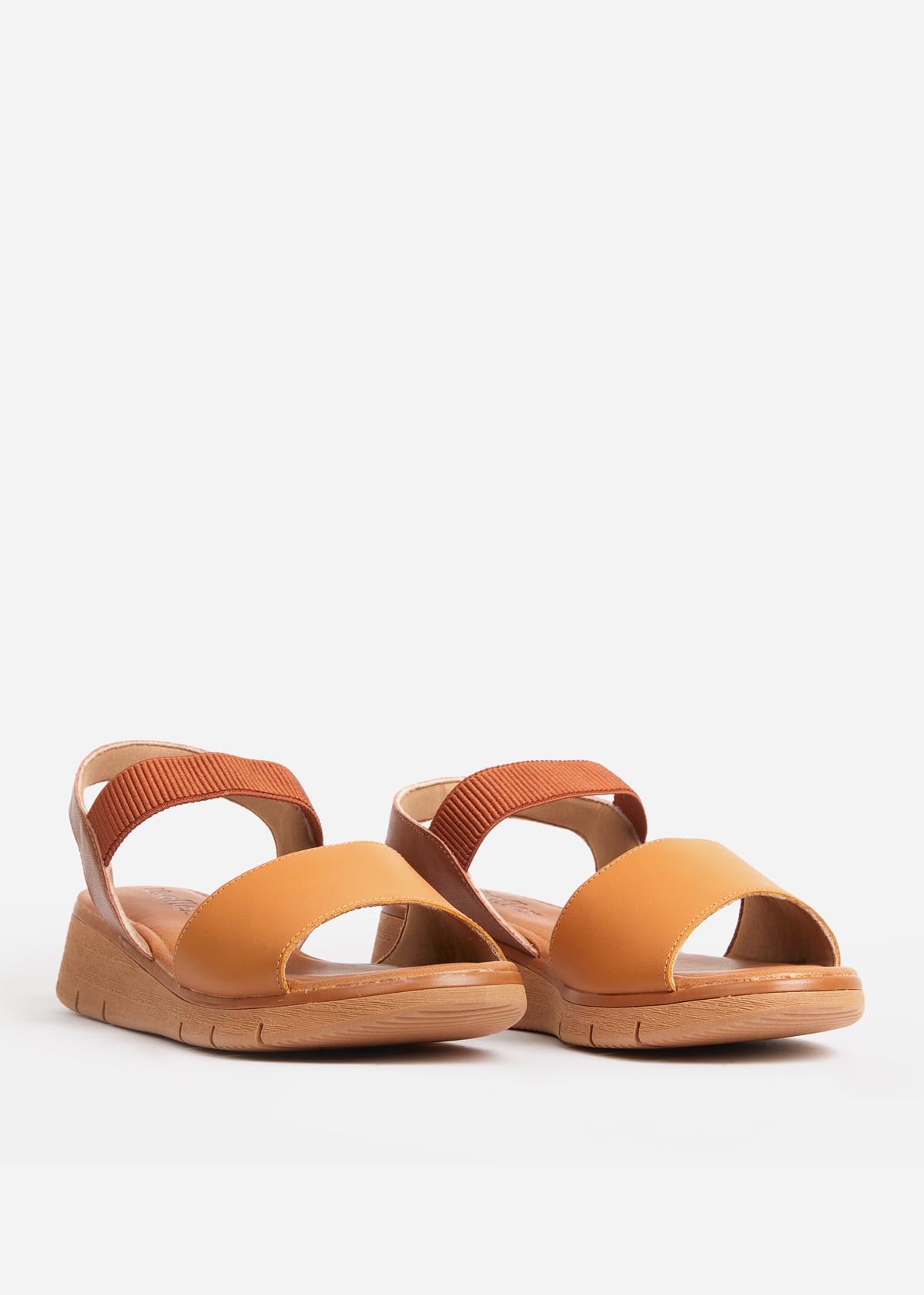 SANDALIAS MUJER USAFLEX CUERO MOSTAZA TACÓN PLATAFORMA CON ELÁSTICO USA AD1913MOS - 2