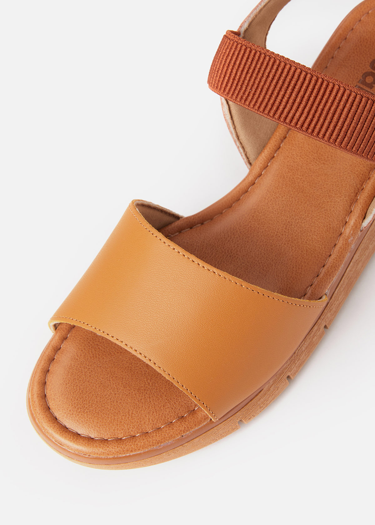 SANDALIAS MUJER USAFLEX CUERO MOSTAZA TACÓN PLATAFORMA CON ELÁSTICO USA AD1913MOS - 4