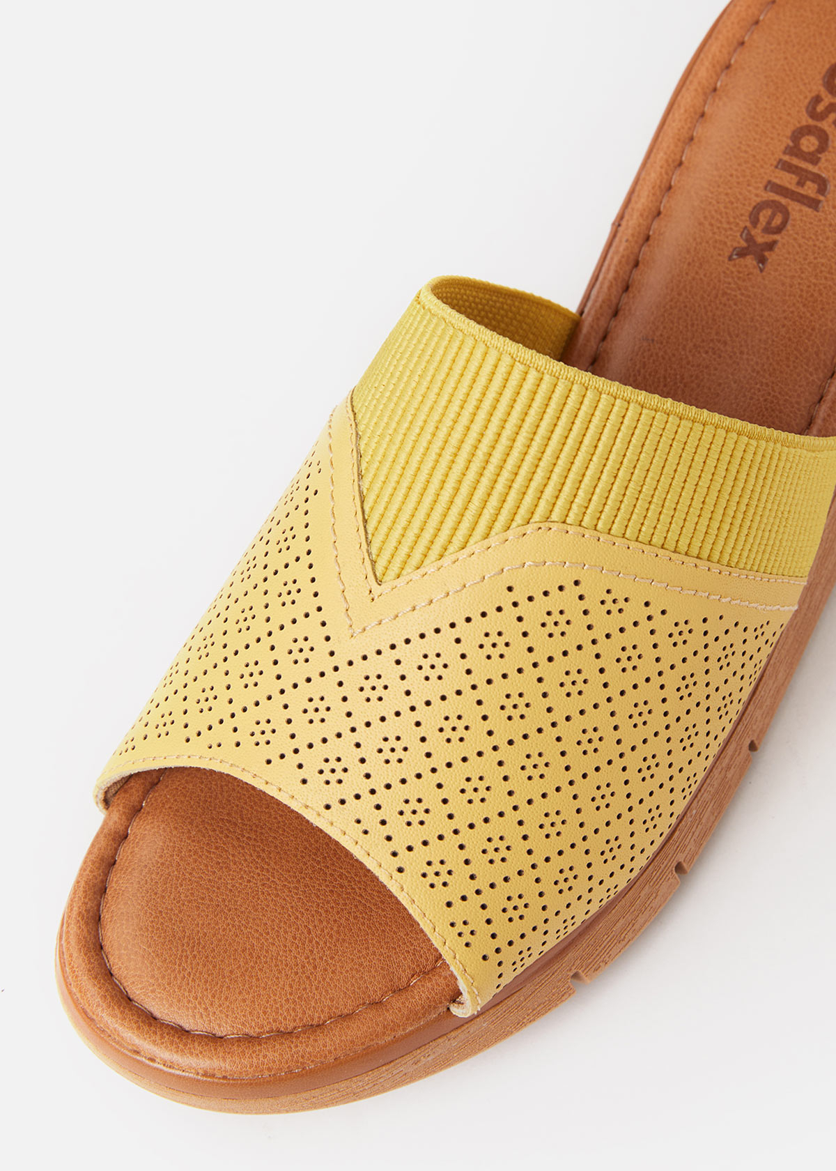 SANDALIAS MUJER USAFLEX CUERO AMARILLO TACÓN PLATAFORMA CON DETALLES LÁSER MANGO USA AD1910MAN - 4