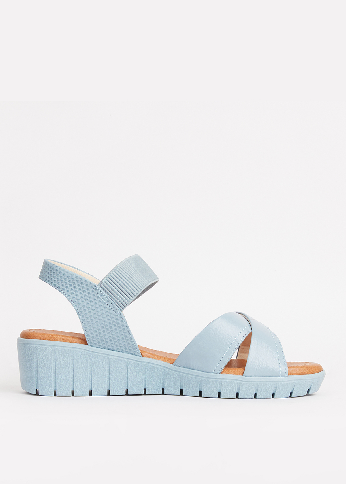 SANDALIAS MUJER USAFLEX CUERO CELESTE PLATAFORMA USA AE0510CEL - 1