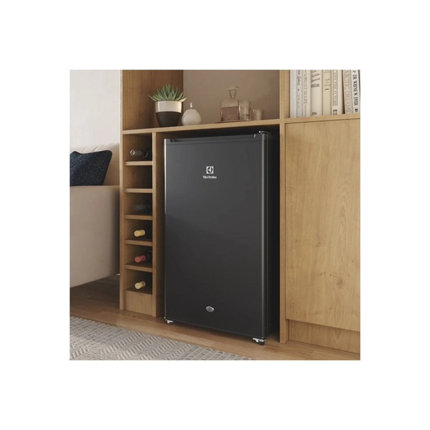 FRIGOBAR ELECTROLUX 90L PREMIUM BLACK ERD090G2HWB + HERVIDOR INDURAMA - 6