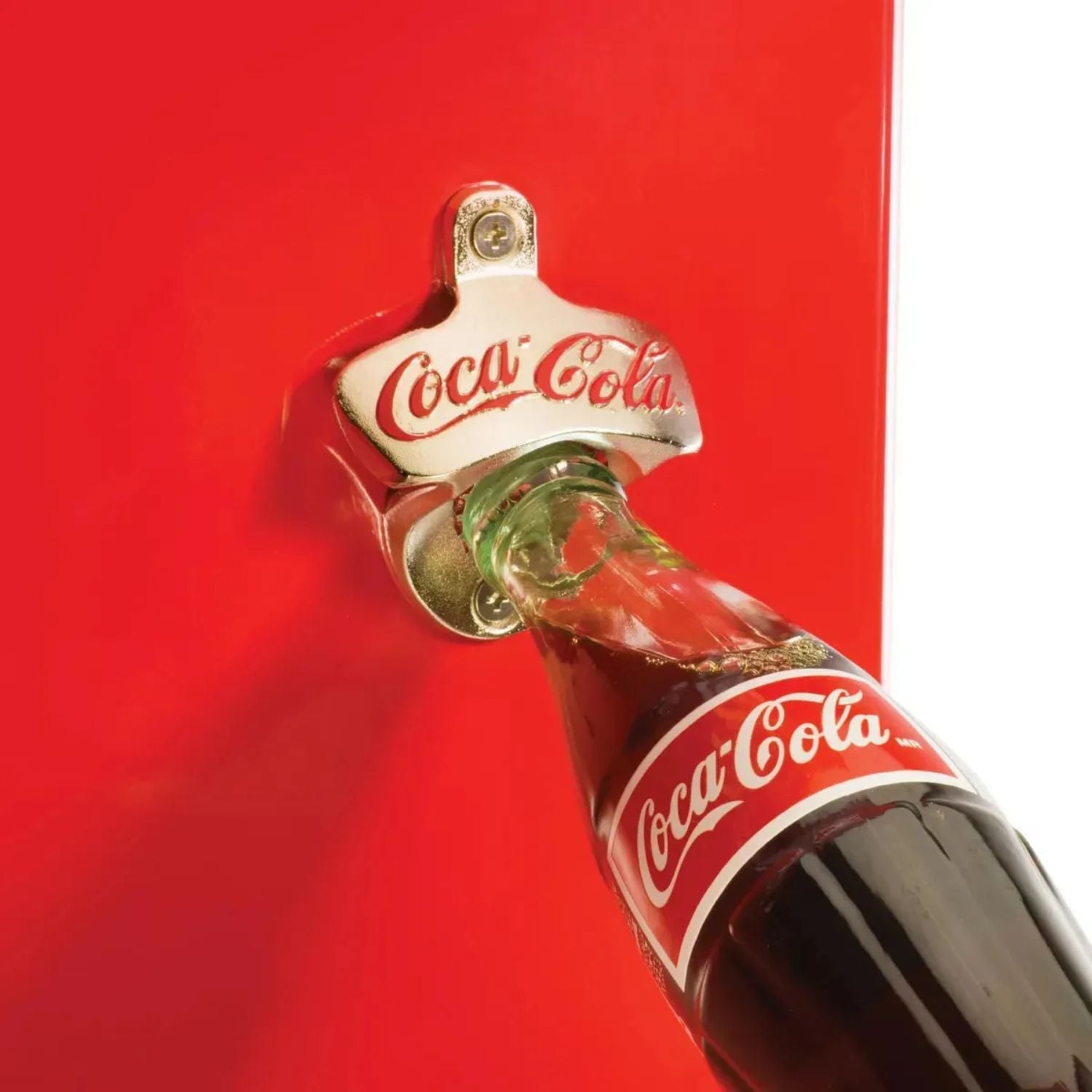 FRIGOBAR NOSTALGIA 90 LT COCA COLA CKRF32CRWC-R ROJO - 3