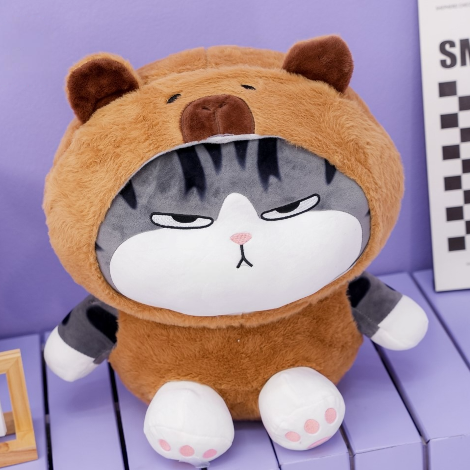 PELUCHE GATO EMPERADOR DISFRAZADO DE CAPIBARA - 1