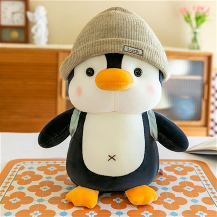 PELUCHE PINGÜINO LUCK - 2