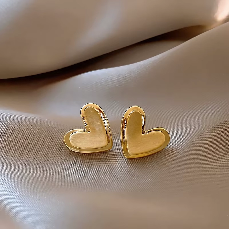 ARETES PENDIENTES CORAZÓN DORADO ESMERILADO - 1