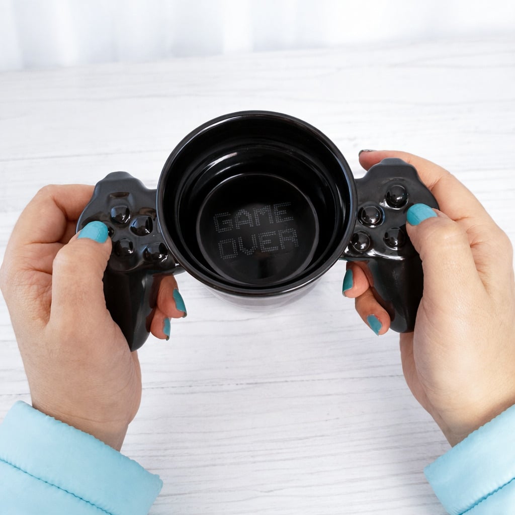 TAZA GAMER MUG GAME OVER CERÁMICA CON CONTROL NEGRO 400 ML - 3
