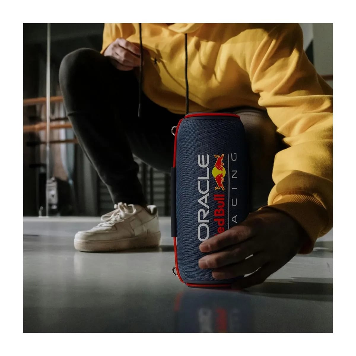 PARLANTE PORTATIL RED BULL PARTY SPEAKER SK420 - 5