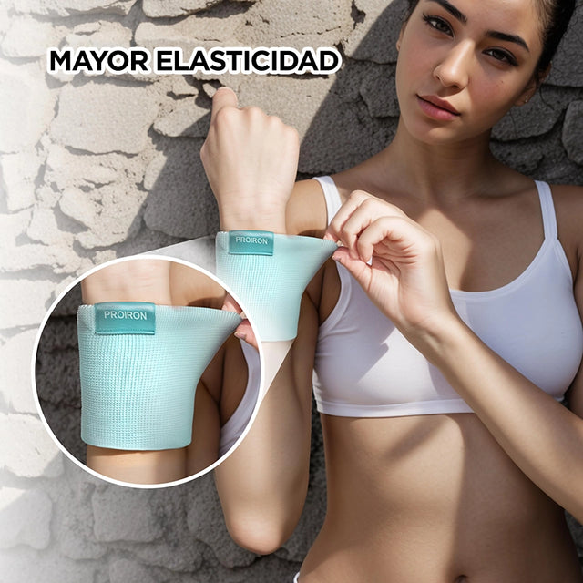 MUÑEQUERA DEPORTIVA CELESTE - 5