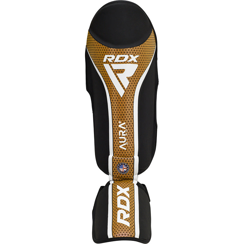 CANILLERAS CON EMPEINE PARA MUAY THAI AURA PLUS T17 DORADO - 3