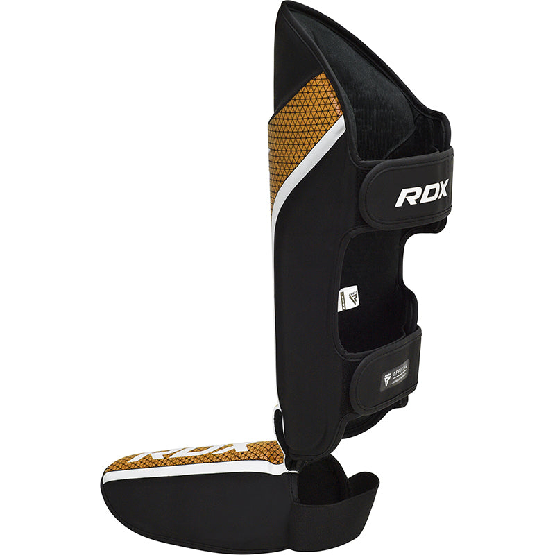 CANILLERAS CON EMPEINE PARA MUAY THAI AURA PLUS T17 DORADO - 4